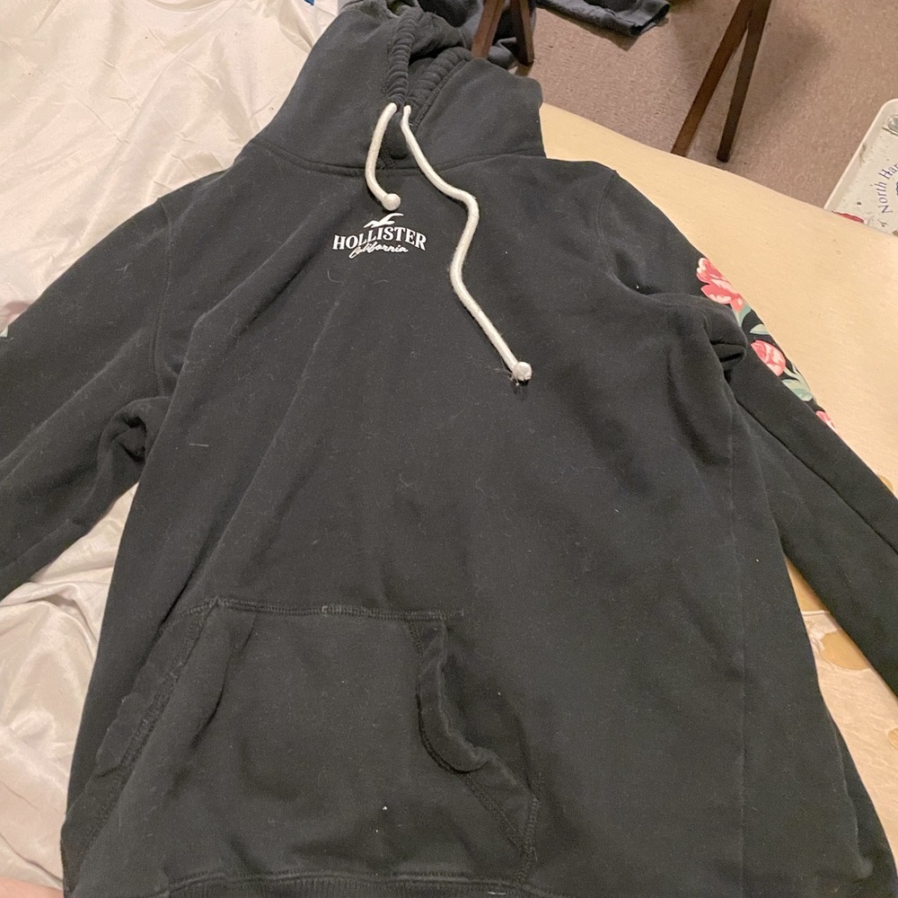 Hollister Women’s Hoodie